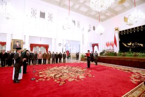 161014-presiden-lantik-menteri-esdm