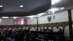 PARIPURNA DPRD PADANG