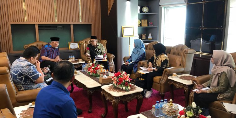 Gubernur Terima Audiensi BPS Sumbar Bahas Pertumbuhan Ekonomi